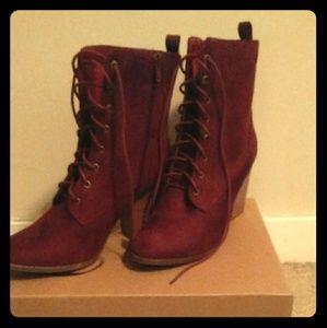 Style: Belle Color: Red Charlotte Russe